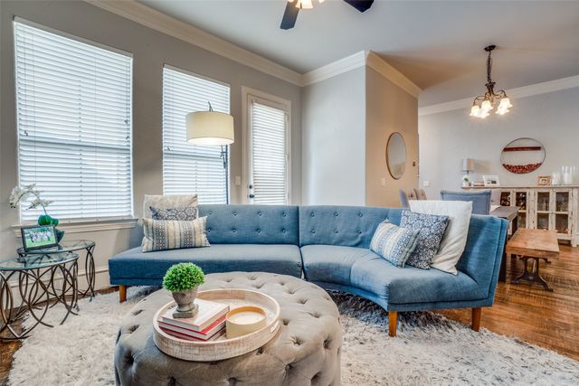 1914 Euclid Avenue B, Dallas, TX 75206