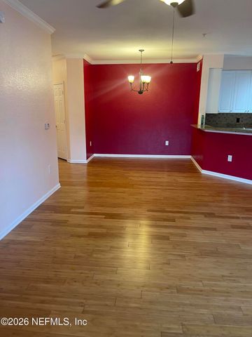 8539 GATE Parkway 122, Jacksonville, FL 32216