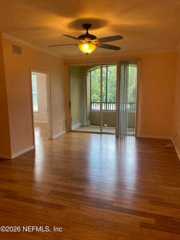 8539 GATE Parkway 122, Jacksonville, FL 32216