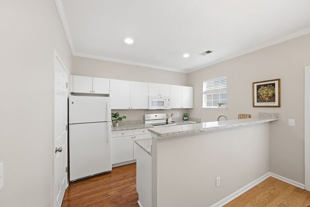 3161 Parthenon Ave Apt 103, Nashville, TN 37203