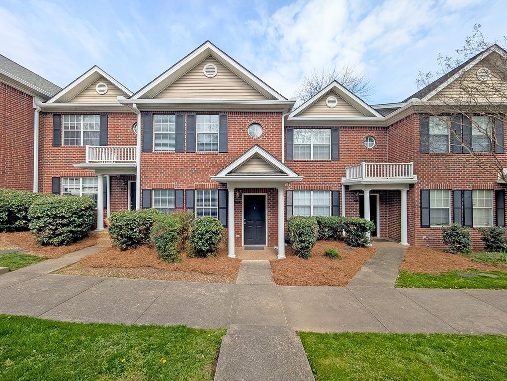3161 Parthenon Ave Apt 103, Nashville, TN 37203