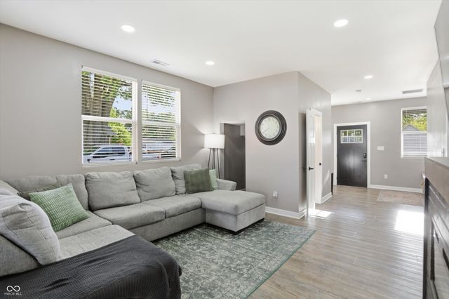 7719 Huff Street, Indianapolis, IN 46259