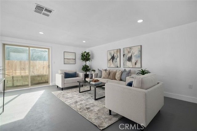 509 S Glenarbor, Santa Ana, CA 92704