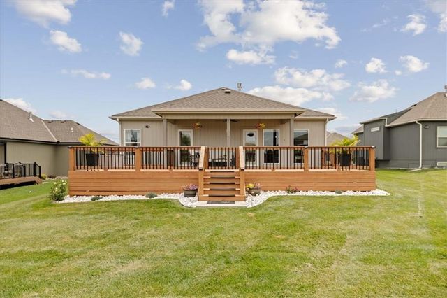 914 Zennor Lane, Raymore, MO 64083