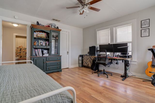 2120 26th Street, Lubbock, TX 79411