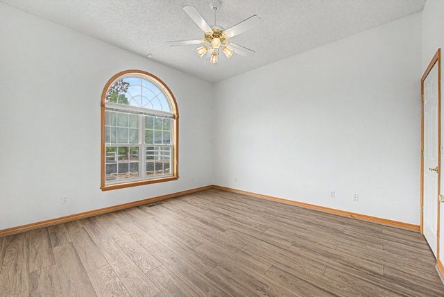 25 Eddleston Drive, Bella Vista, AR 72715