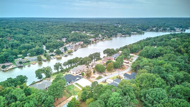 25 Eddleston Drive, Bella Vista, AR 72715