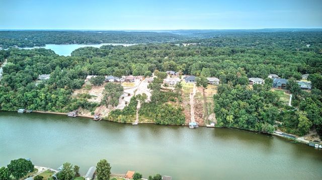25 Eddleston Drive, Bella Vista, AR 72715