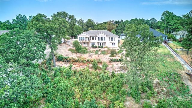 25 Eddleston Drive, Bella Vista, AR 72715