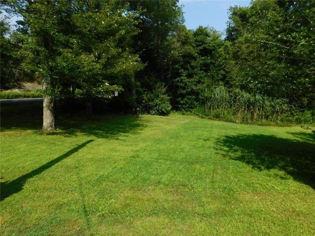 9 Buckeye Brook Road, Charlestown, RI 02813