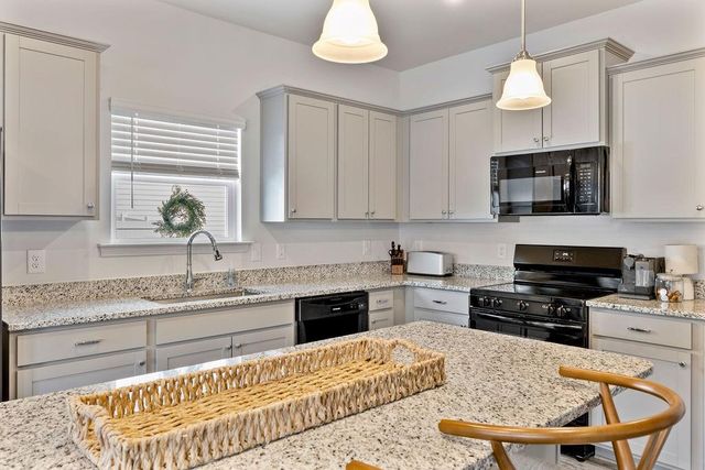 9 Mossy Oaks NE Lane, Rome, GA 30165