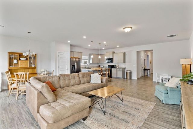 9 Mossy Oaks NE Lane, Rome, GA 30165