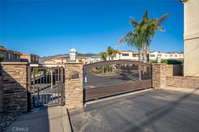 100 Pismo Avenue 106, Pismo Beach, CA 93449