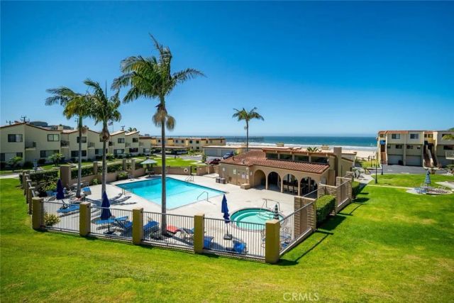 100 Pismo Avenue 106, Pismo Beach, CA 93449