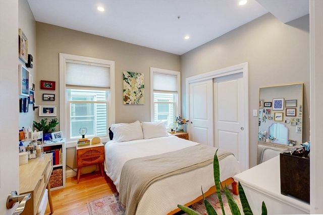 27 Thornley St 2, Boston, MA 02125