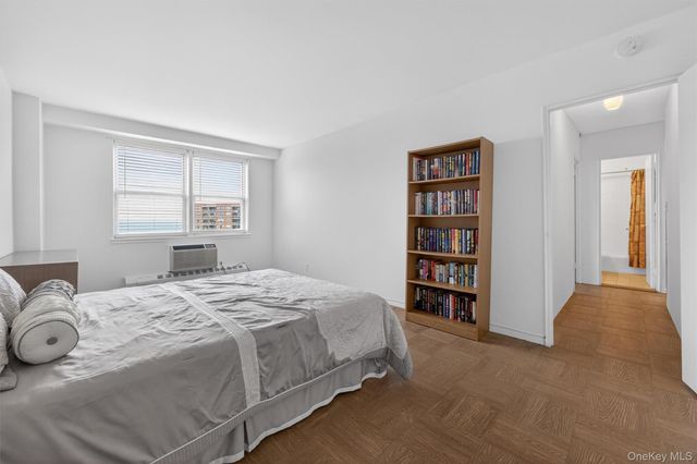 5700 Arlington Avenue 22B, Bronx, NY 10471