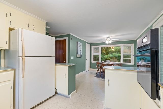 218 Lowell St, Wakefield, MA 01880