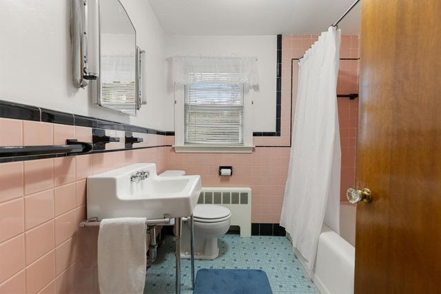 218 Lowell St, Wakefield, MA 01880