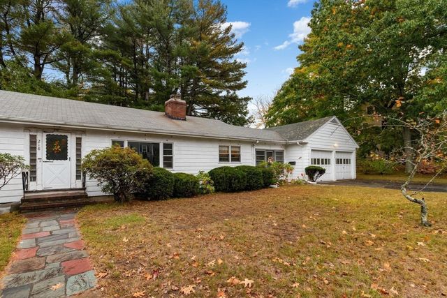 218 Lowell St, Wakefield, MA 01880