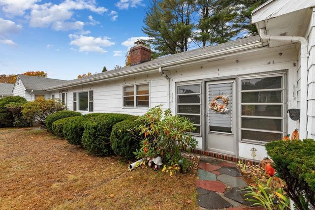 218 Lowell St, Wakefield, MA 01880