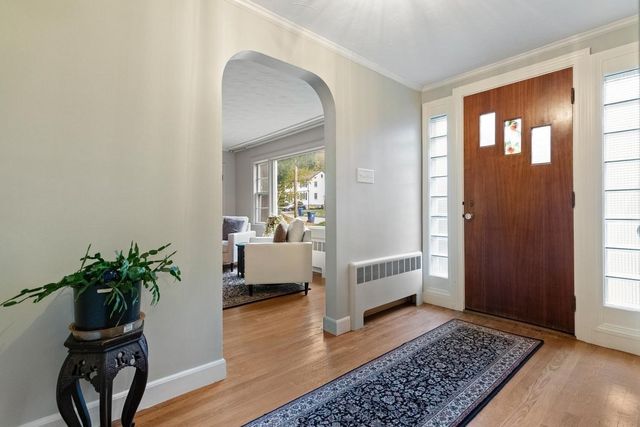 218 Lowell St, Wakefield, MA 01880