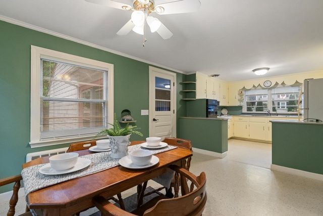 218 Lowell St, Wakefield, MA 01880