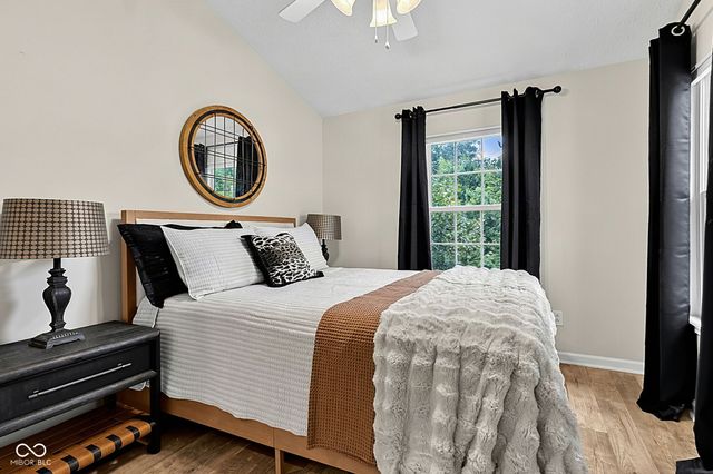 1098 Cavendish Drive, Carmel, IN 46032