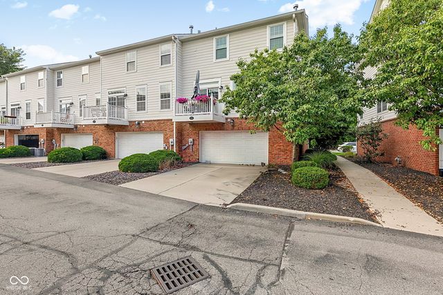 1098 Cavendish Drive, Carmel, IN 46032