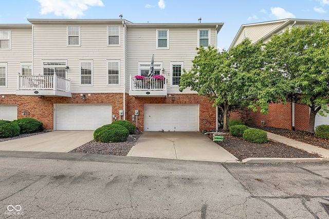 1098 Cavendish Drive, Carmel, IN 46032