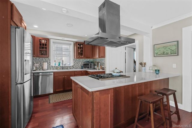 45-20 169th Street, Flushing, NY 11358
