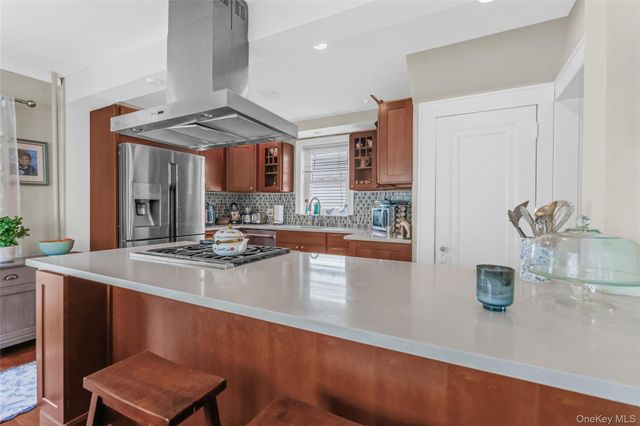 45-20 169th Street, Flushing, NY 11358