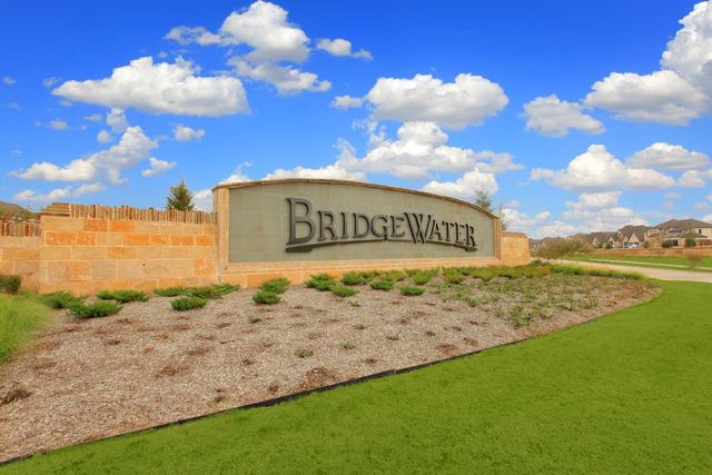 2038 Dripping Spring Avenue, Midlothian, TX 76065