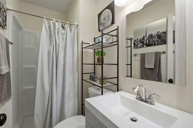 2107 Second Avenue, Decatur, GA 30032