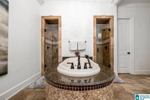 2420 DOLLY RIDGE ROAD, Vestavia Hills, AL 35243