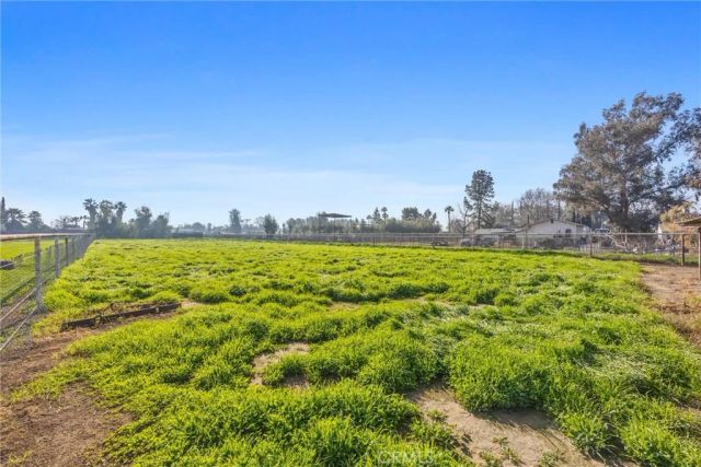 7519 Man O War Street, Bakersfield, CA 93307