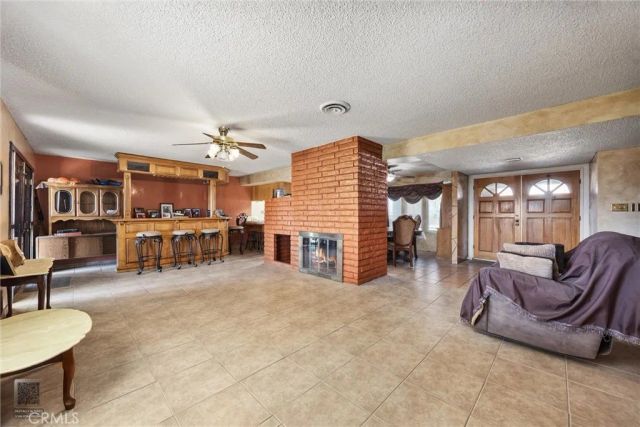 7519 Man O War Street, Bakersfield, CA 93307