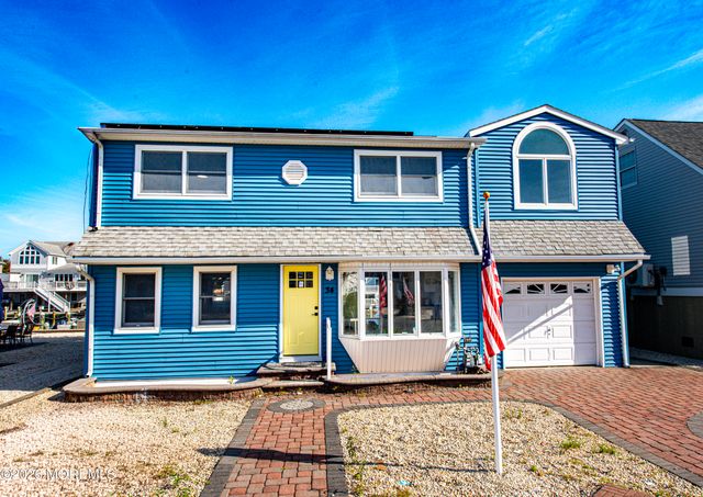 34 Frank Drive, Manahawkin, NJ 08050
