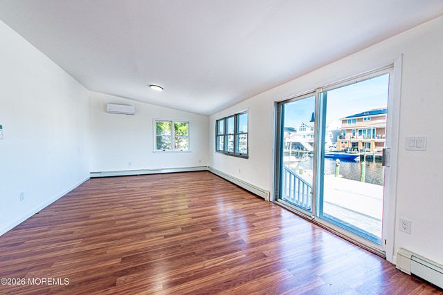 34 Frank Drive, Manahawkin, NJ 08050