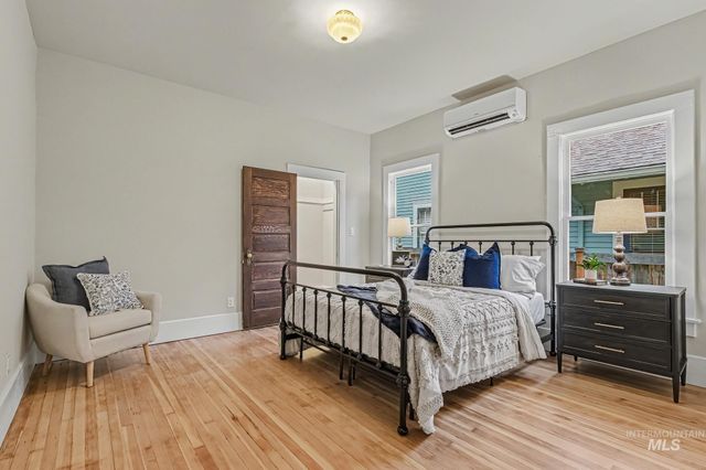 1004 N 17th, Boise, ID 83702