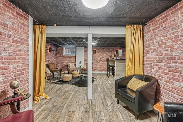 1004 N 17th, Boise, ID 83702