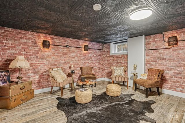 1004 N 17th, Boise, ID 83702