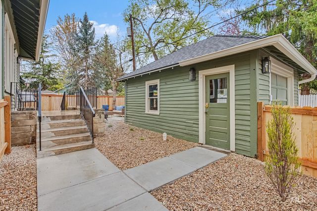 1004 N 17th, Boise, ID 83702