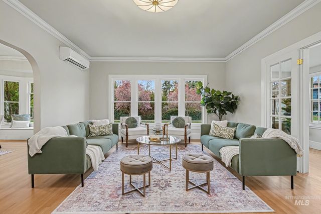 1004 N 17th, Boise, ID 83702