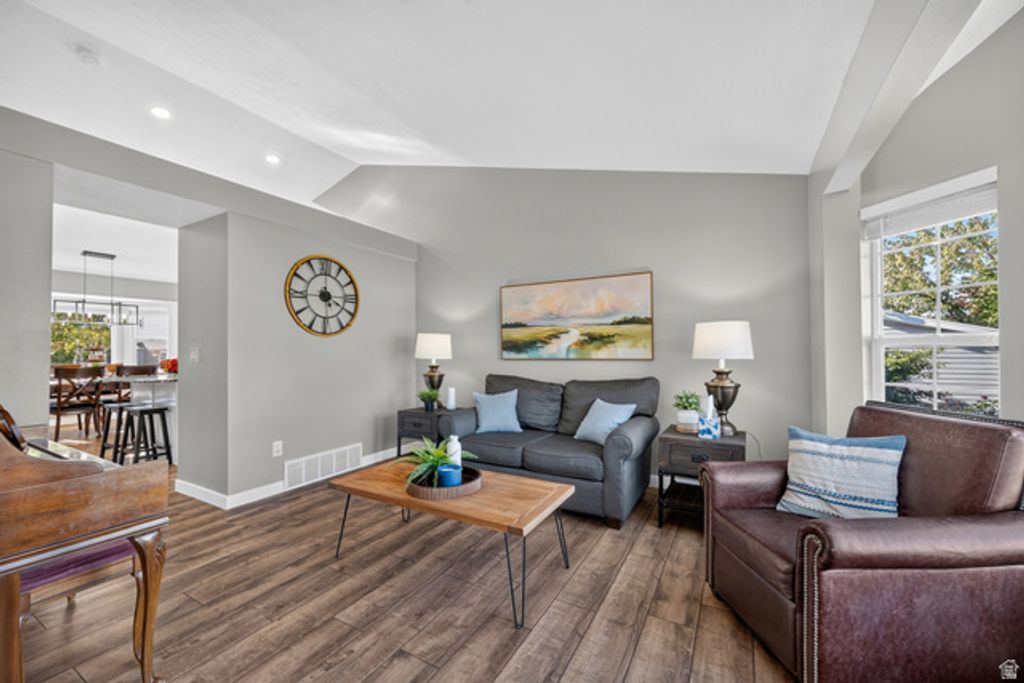 985 N WHITAKER DR, Tooele, UT 84074 — photo 4