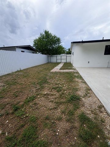 11820 SW 223rd Street, Miami, FL 33170
