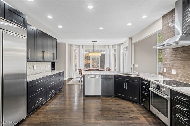 1515 Stone Court, Westlake, OH 44145