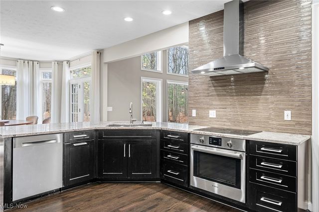 1515 Stone Court, Westlake, OH 44145