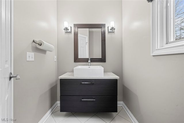 1515 Stone Court, Westlake, OH 44145