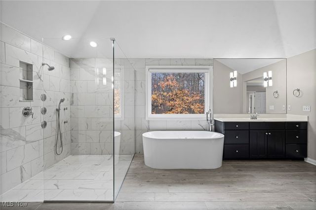 1515 Stone Court, Westlake, OH 44145