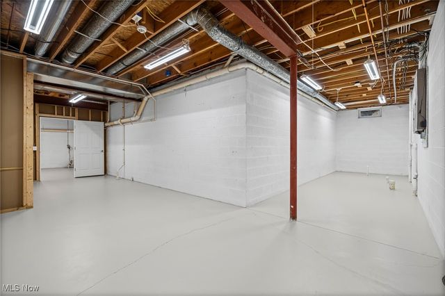 1515 Stone Court, Westlake, OH 44145